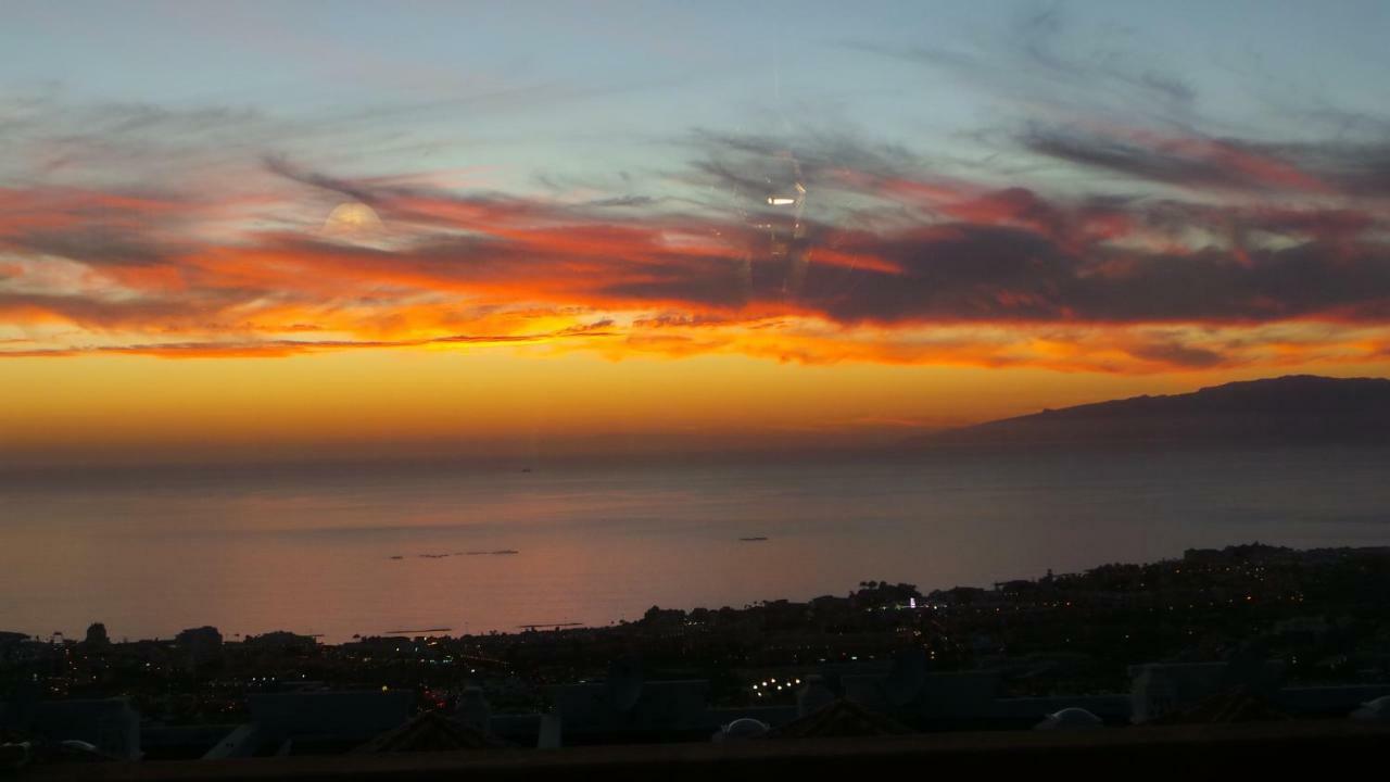 Sunset View And Pool In Paradise أذيخي المظهر الخارجي الصورة